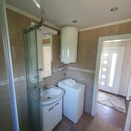 Nikolina Апартаменты