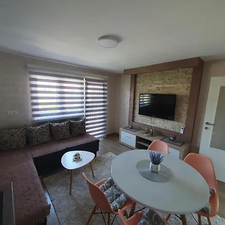 Nikolina * Баина-Башта